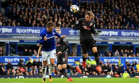 Everton 2-5 Arsenal: Chuông nguyện hồn ai...