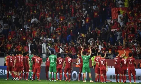 CĐV Đông Nam Á: 'Tuyển Việt Nam có quyền tự hào tại Asian Cup'