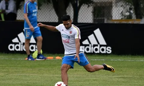 Falcao "chỉnh nòng ngắm" trước trận thư hùng với Paraguay
