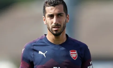 Fan Arsenal giận dữ chỉ đích danh cái tên "phải đi" ở trận Bournemouth