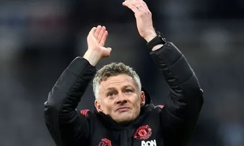 Fan MU "nâng cấp" biệt danh của Solskjaer sau trận thắng Newcastle