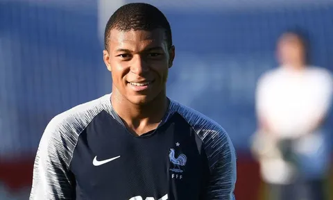 Mbappe giải thích lý do dành hết tiền thưởng World Cup làm từ thiện