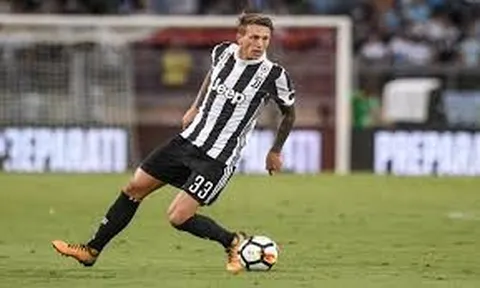 Federico Bernardeschi đã đá thế nào trong ngày gặp lại Fiorentina?