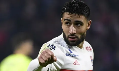 3 ngôi sao có thể gia nhập Premier League tháng 1: 'Hàng hớ' Liverpool, kẻ gây loạn PSG