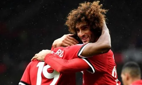 Fellaini lập cú đúp, Man Utd nhấn chìm Crystal Palace tại Old Trafford