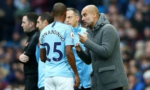 "Cầu thủ Man City cứ như những đứa trẻ vậy"