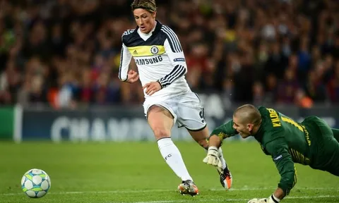 Fernando Torres từng khiến Barcelona "ngậm đắng nuốt cay"