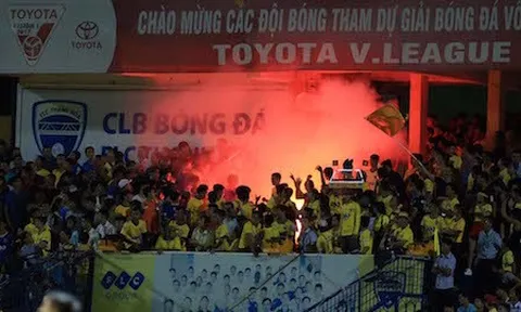 Để khán giả đốt pháo sáng, FLC Thanh Hóa bị phạt nặng