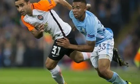 Gabriel Jesus chơi ấn tượng vs Shakhtar Donetsk