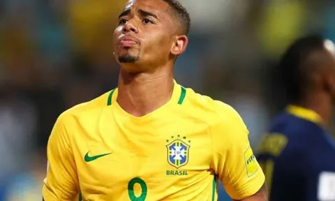 Gabriel Jesus được khen là truyền nhân mới của Ronaldo