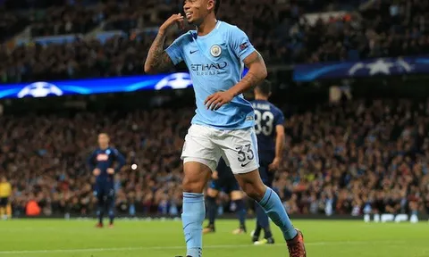 Gabriel Jesus thể hiện ra sao trước Napoli?