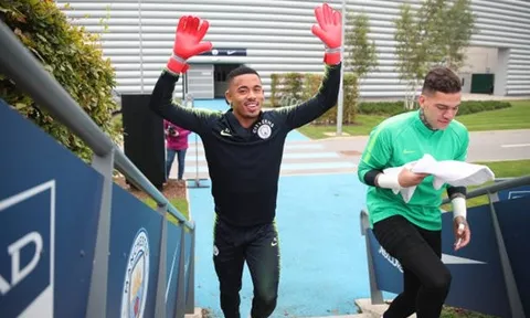 Gabriel Jesus thử thách bản thân ở vị trí mới