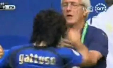 Gattuso từng bóp cổ cả HLV Lippi ngay trên sân