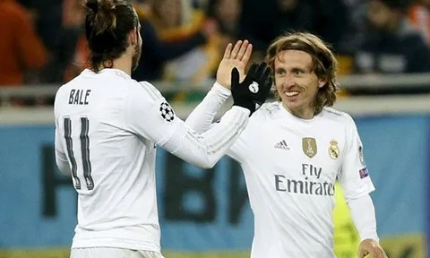 Với Modric "trợ giúp", Gareth Bale chỉ chờ bước lên đỉnh vinh quang!