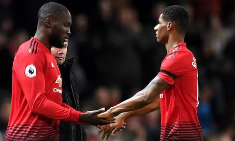 Sau tất cả, HLV Mourinho nên chọn Rashford hay Lukaku?