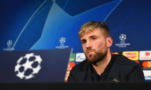 Luke Shaw nói thẳng: "Để chơi cho Mourinho, da bạn phải thật dày"