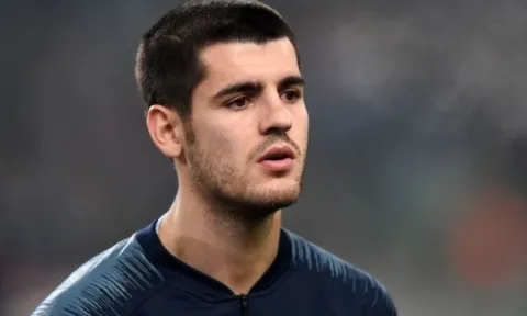 Phá vỡ im lặng, Sevilla nói về khả năng chiêu mộ Morata