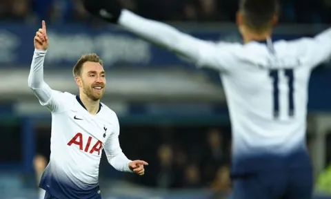 Man Utd và Chelsea trong cuộc đua song mã giành nhạc trưởng '2 đội bóng'