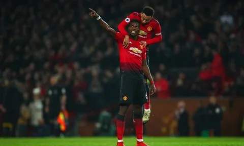 Solskjaer đặt ra thách thức cho Pogba sau cú đúp vào lưới Huddersfield