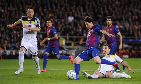 Chelsea - Barcelona: Hãy hận nhau điên cuồng nữa đi!