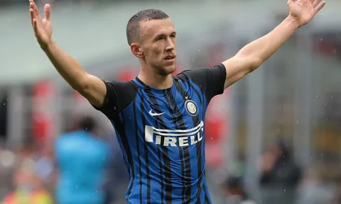 "Mời" Man Utd, Inter Milan đại hạ giá 40% cho sao cỡ bự