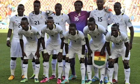 Trọng tài sai lầm làm Ghana mất cơ hội dự World Cup