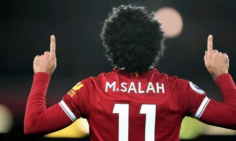 Ghi bàn ầm ầm, Salah san bằng kỉ lục khủng của Sturridge