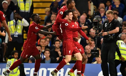 Ghi bàn ảo diệu, Sturridge nhập hội với Gerrard, Suárez và Torres