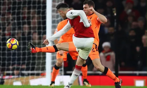 Ghi siêu phẩm, Granit Xhaka vẫn bị CHÊ THẬM TỆ