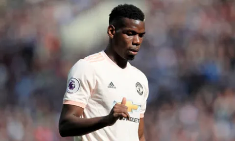 Giải oan cho Pogba, thực hư 'nụ cười mỉa'?