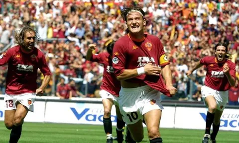Giành Ballon d’Or 2001, Michael Owen phải vượt mặt những siêu sao nào?