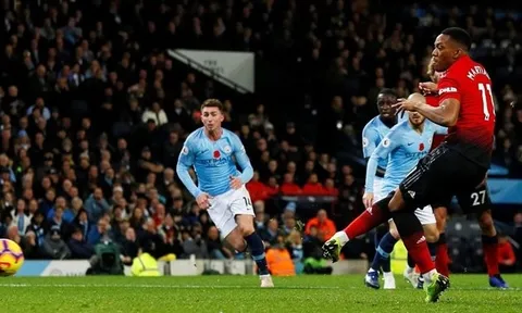 Man Utd chỉ có 1 cú sút trúng đích, fan Quỷ đỏ có bất bình?