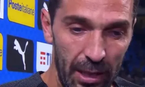 Gianluigi Buffon khóc nức nở trong ngày chia tay tuyển Ý