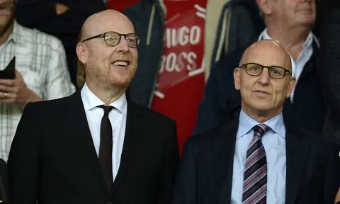 Fan Quỷ đỏ hí hửng trước cơ hội 'đổi đời' của Man Utd