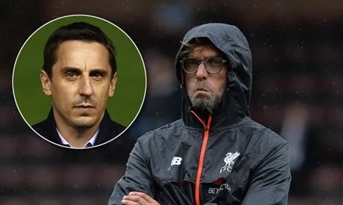 Bị huyền thoại "giáo huấn", Klopp có lời đáp trả CỨNG RẮN