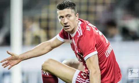 Góc HLV Phan Thanh Hùng: Bayern gặp khó, Barcelona mất điểm