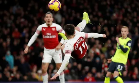 Góc nhìn: Arsenal có nên sử dụng sơ đồ 3-4-3?