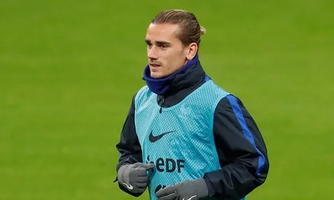 Griezmann mặt tần ngần khi bị Mbappe xỏ háng trước đại chiến tuyển Đức