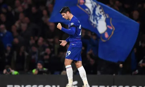 Lý do Morata chơi tệ là do... Sarri và 3 đồng đội Chelsea?