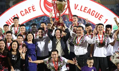 Bầu Hiển háo hức tái hiện Derby Thủ Đô với Thể Công