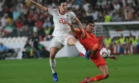 Hàng thủ 'mơ ngủ', Trung Quốc bạc nhược chia tay Asian Cup
