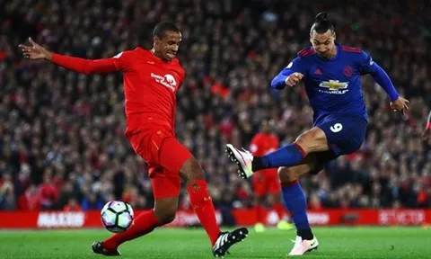 Hàng thủ mỏng manh, sao Liverpool vẫn thách thức M.U