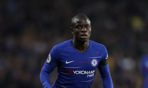 Hazard khuyên Kante làm 1 điều khi bị Jorginho chiếm vị trí sở trường