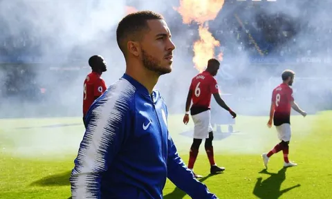Hazard thi đấu nhạt nhoà vì... nể nang 'bạn cũ'?