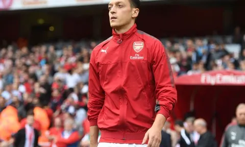 Hé lộ 3 CLB Mesut Ozil muốn đến sau khi rời Arsenal
