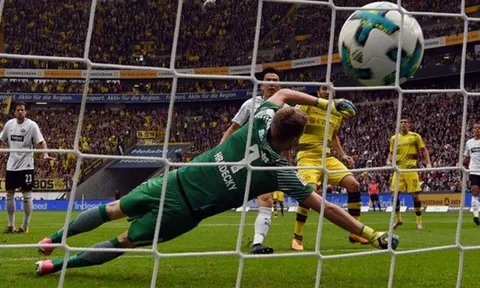 Highlights: Frankfurt 2-2 Borussia Dortmund (Vòng 9 Bundesliga)