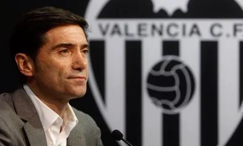 HLV của Valencia: “Tôi đã tìm ra cách đánh bại M.U của Mourinho”