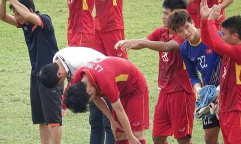 Sau thất bại SEA Games, bóng đá Việt Nam mất mát quá nhiều
