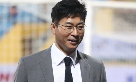 HLV Kim Do-hoon: U23 Việt Nam đã khiến Ulsan Hyundai thấm mệt