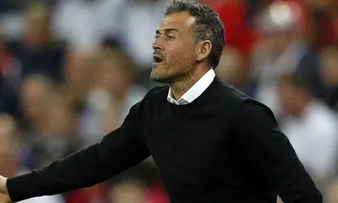 HLV Luis Enrique nói điều khiến Harry Kane câm nín